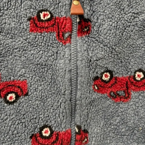 Hartstrings Boys Blue and Red Fleece Vest with Toy Truck Pattern Size 24M Vtg - Picture 2 of 9